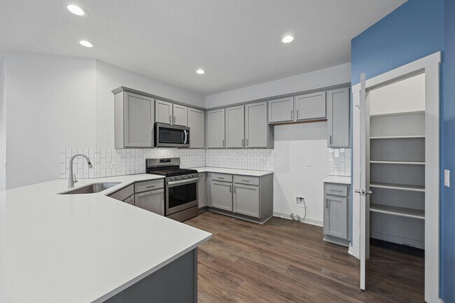 Photo - 141 Parryi Cove