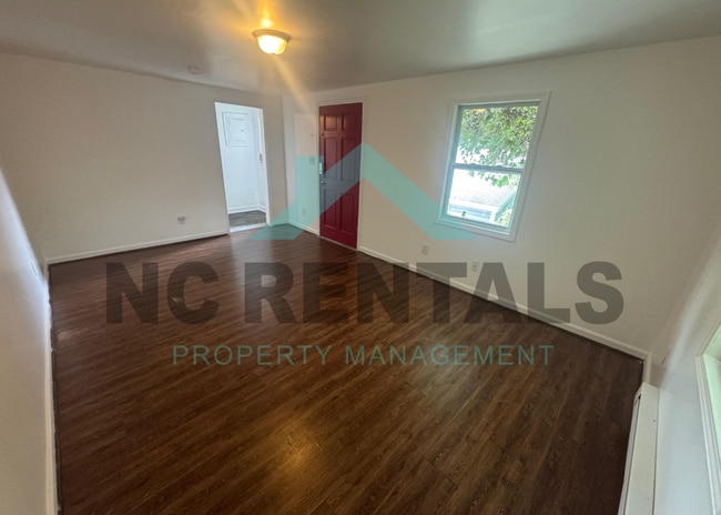 Building Photo - 613 Quarry St Unit C Rental
