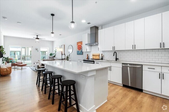 Building Photo - 3101 Govalle Ave Unit 114 Rental