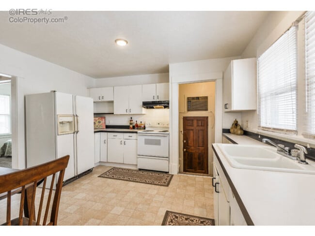 Photo - 1905 6th Ave