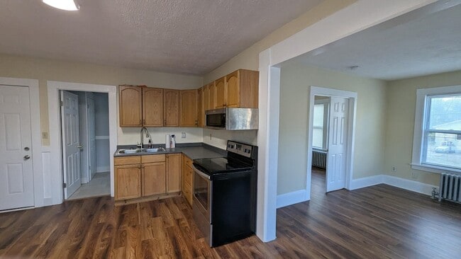 Photo - 34 Maple St Unit 2