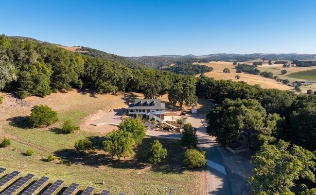 Photo - 5475 Jack Creek Rd