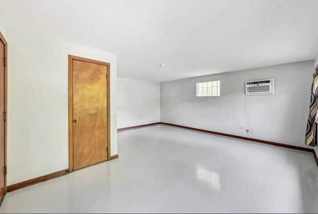 Photo - 2631 N 74th Ave Unidad G