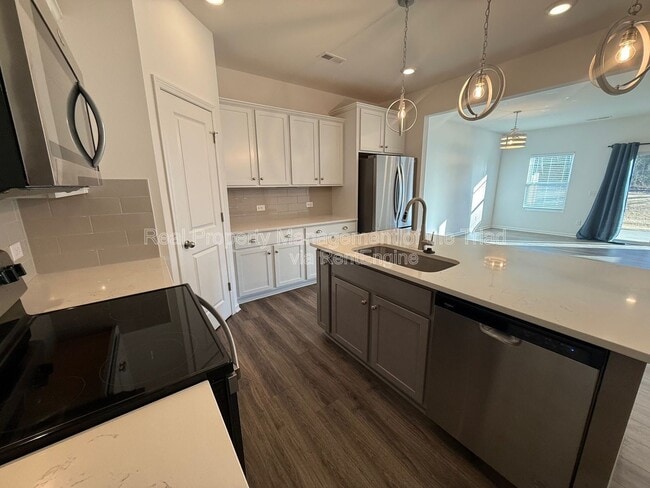 Photo - 206 Solacium Ln