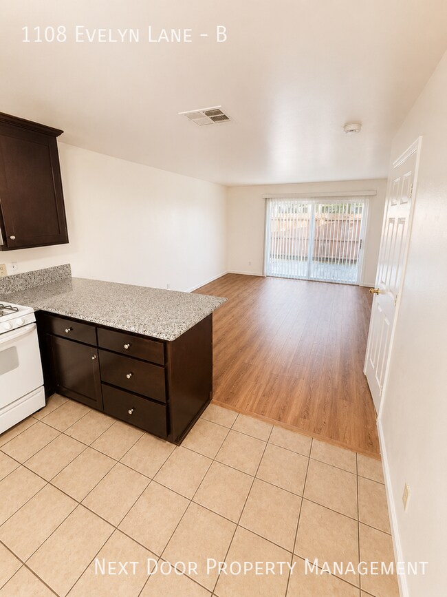 Photo - 1108 Evelyn Ln Unidad B