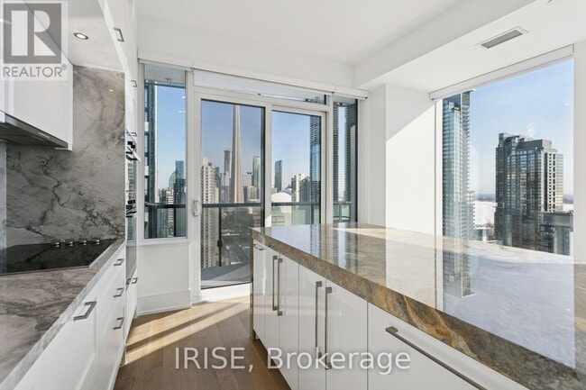 Photo - 480 Front St W Unité PH -14