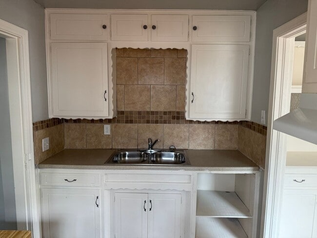 Photo - Craftsman cottage style home for rent