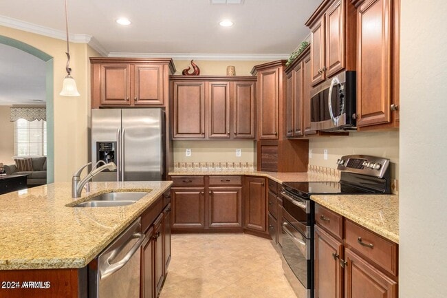 Photo - 421 W Leatherwood Ave