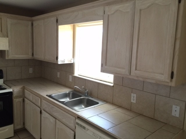 Photo - 1302 S Diplomat Dr Unit 1