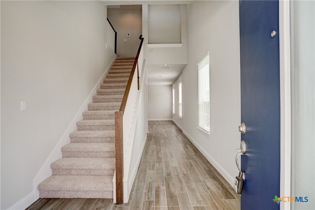 Photo - 130 Hidden Branch Cv