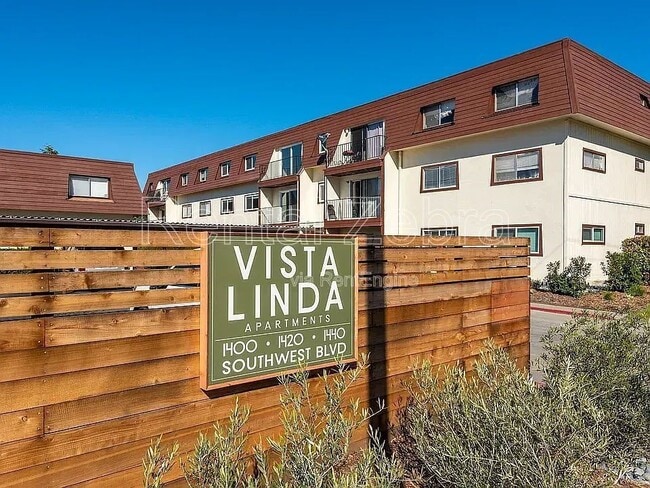 Photo - 1420 Southwest Blvd Unit 7