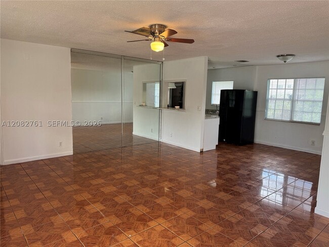 Photo - 717 SW 79th Ave