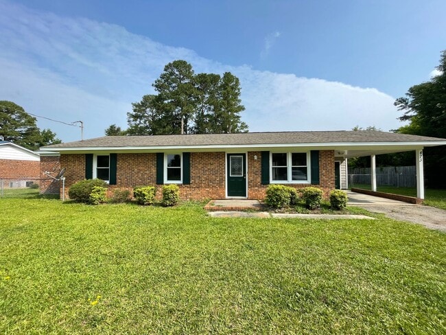 Building Photo - 473 Potts Rd