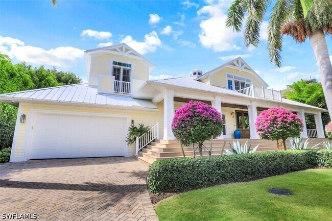 154 4th Ave N
