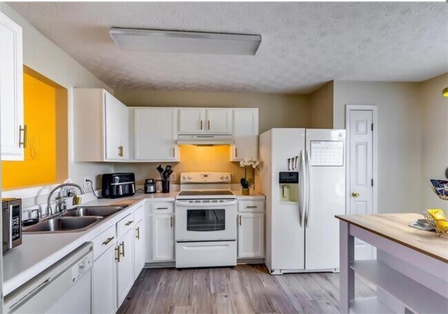 Photo - 7720 Bernardo Dr Casa Adosada