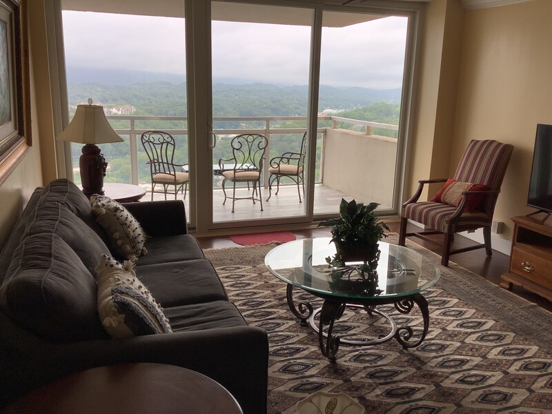 Photo - 1131 Stringers Ridge Rd