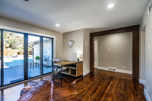 Photo - 6621 Walnut Hill Ln