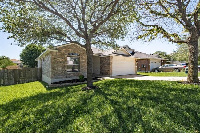 Photo - 645 Fort Thomas Pl