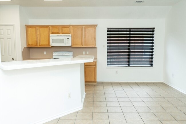 Photo - 12914 Pinehall Ln