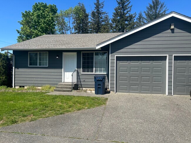 Photo - 1010 Nooksack Ave