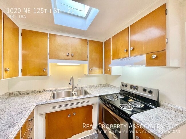 Photo - The Royal Apartments