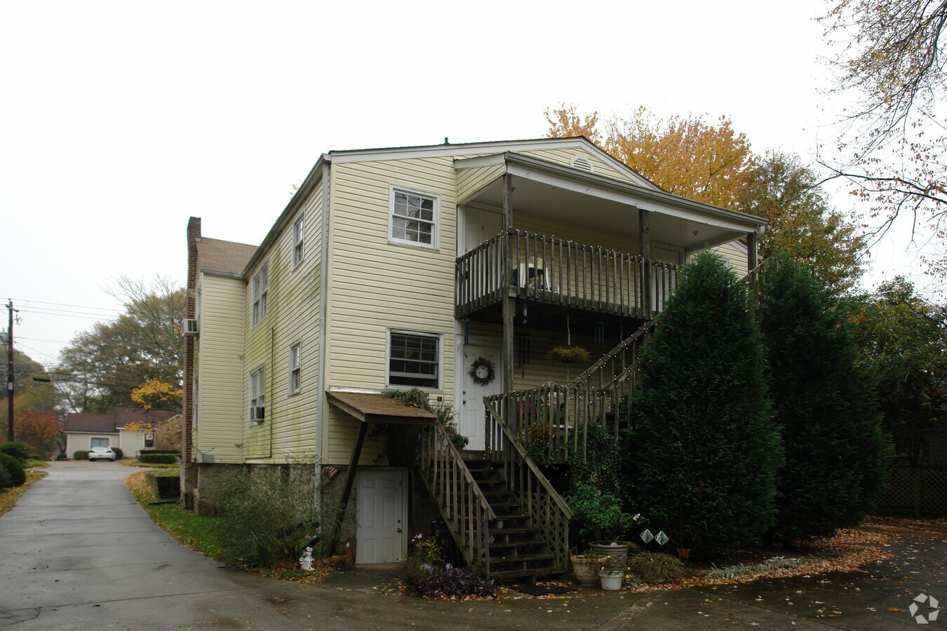 Photo - 1230 Canton St