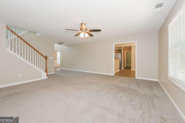 Photo - 770 Millstone Dr