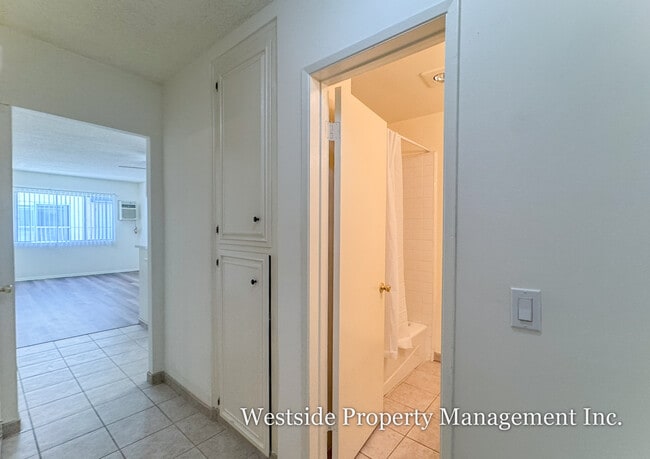 Photo - 11360 Iowa Ave