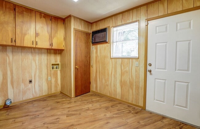 Photo - 3 Bedroom 2 Bathroom House in Wake Village, TX!