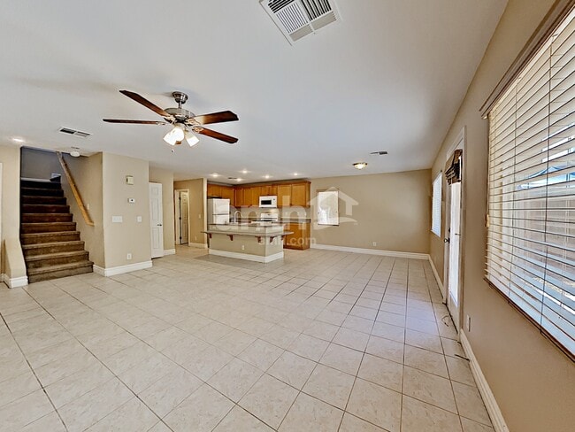 Photo - 229 Wicked Wedge Way