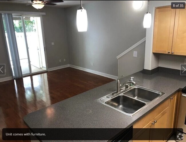 Building Photo - 921492 Aliinui Dr Unit 4 Rental