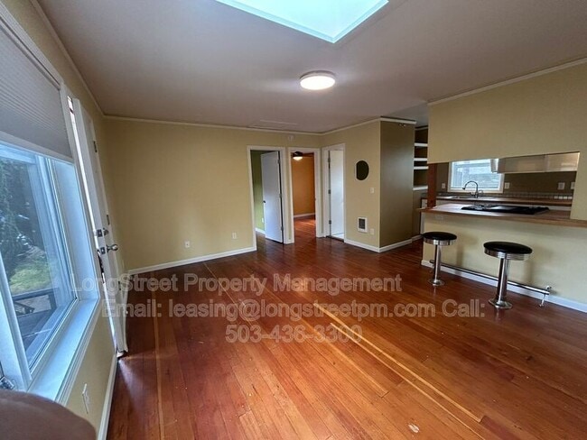 Photo - 4725 NE 50th Pl
