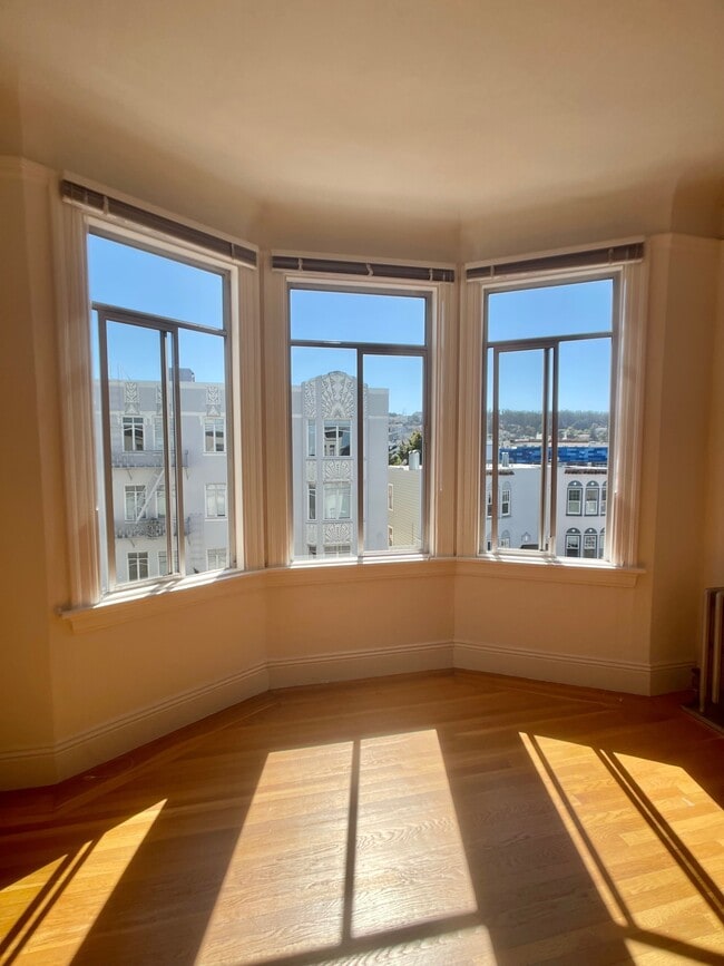 Photo - 2000 Beach St Unidad 304