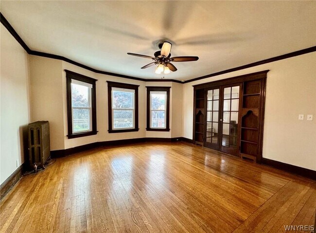 602 Bird Ave