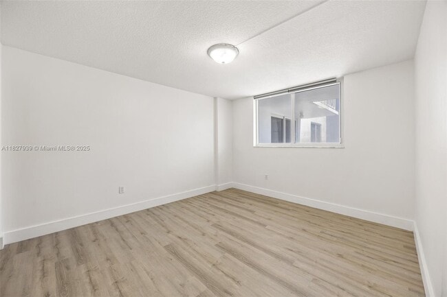 Photo - 401 Ocean Dr Unidad 425