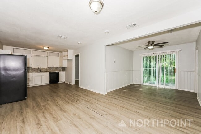 Photo - 3 BR/1BA | Newly Renovated Single Family Home |  Front and back yard| In Cleburne!