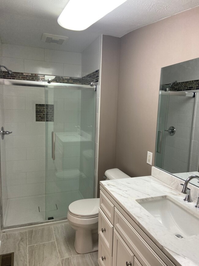 Photo - 8 National Rd Unidad 2nd Fl