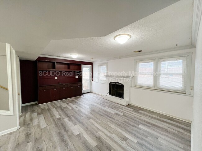 Photo - 7715 W 96th Terrace