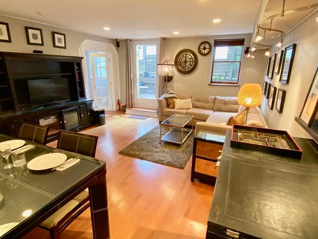 Photo - 28 Upton St Unit 1