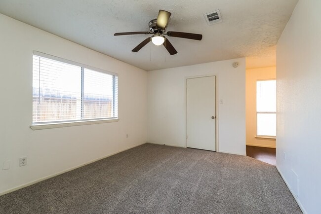 Photo - 13411 Reads Ct