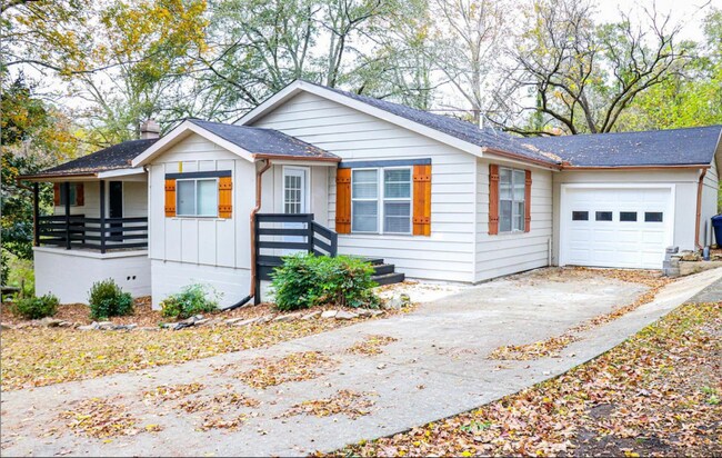 Photo - 136 Skyline Dr