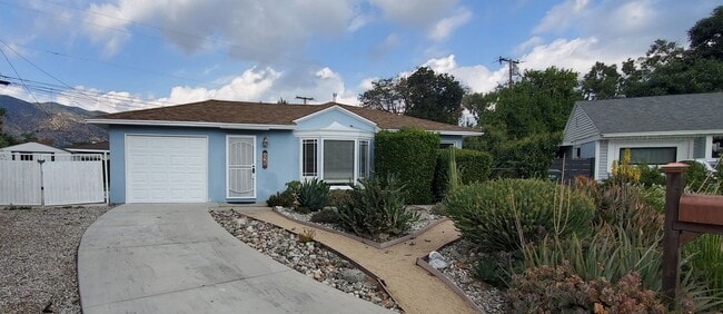 Photo - CHARMING 2 BEDROOM HOUSE IN GLENDORA