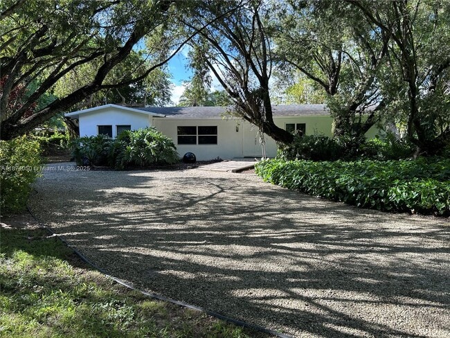 Building Photo - 18351 SW 202nd St Rental
