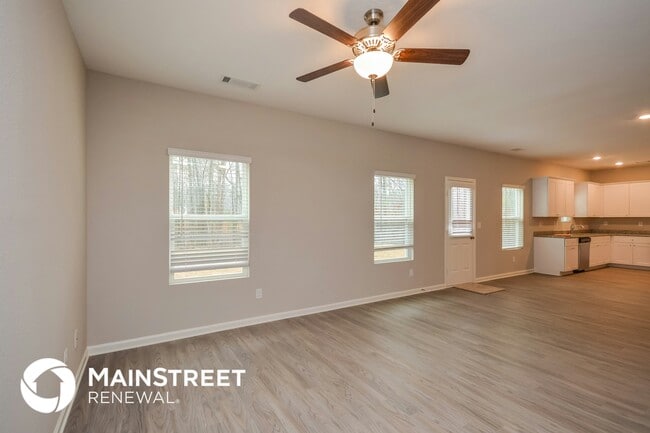 Photo - 105 Tamalynn Trl