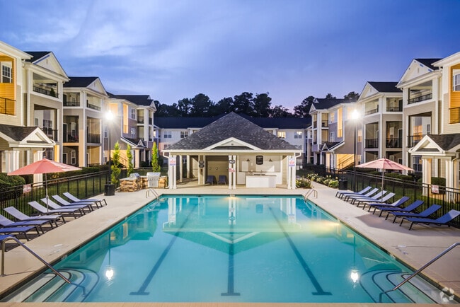 Building Photo - North Hills at Town Center Rental
