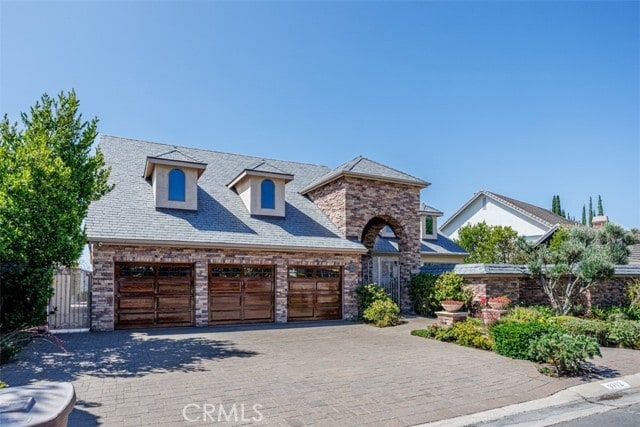 Building Photo - 9772 Crestview Cir Rental