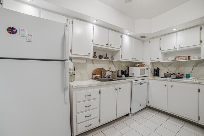 Photo - 3450 S Ocean Blvd Unit 211