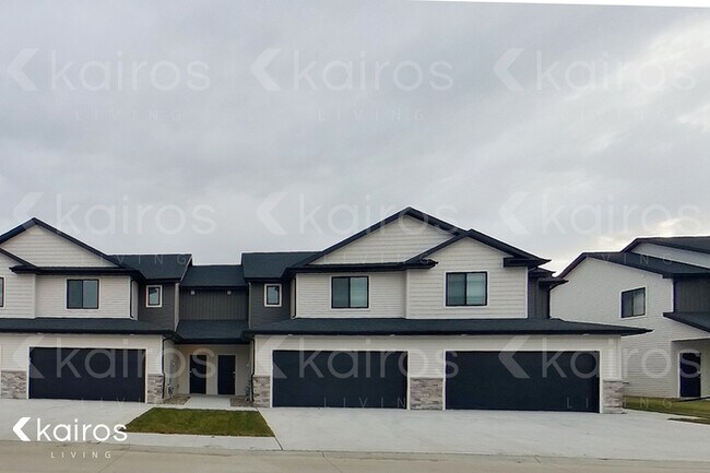 6932 Holly Ct. - 6932 Holly Ct.