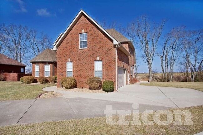 Building Photo - 1410 Deerskin Ct