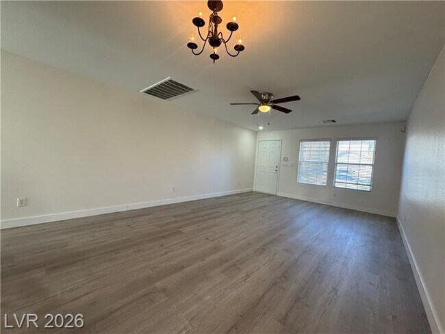 Photo - 11844 Galvani St